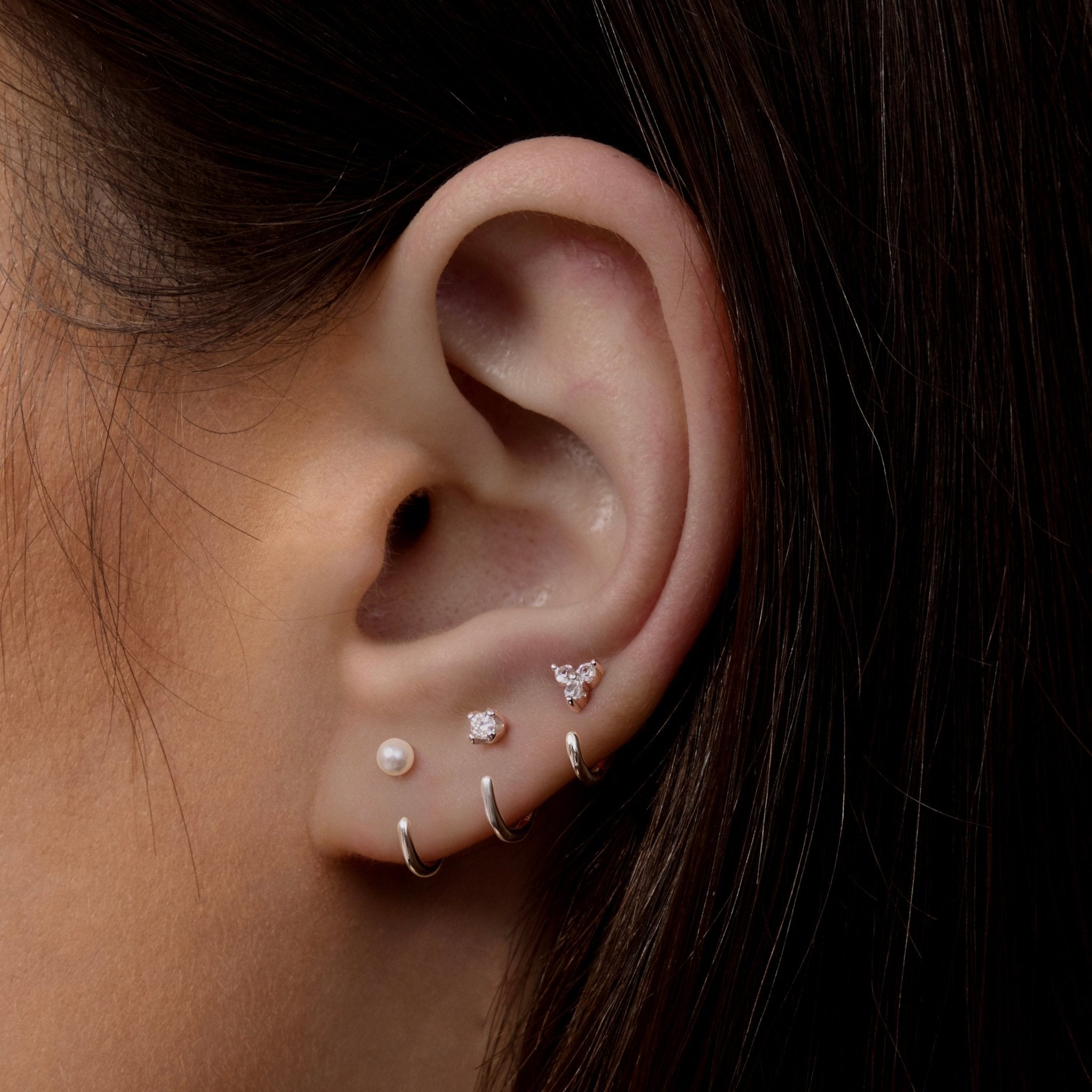 Stay Close Pearl Hoops Set - ARDANT