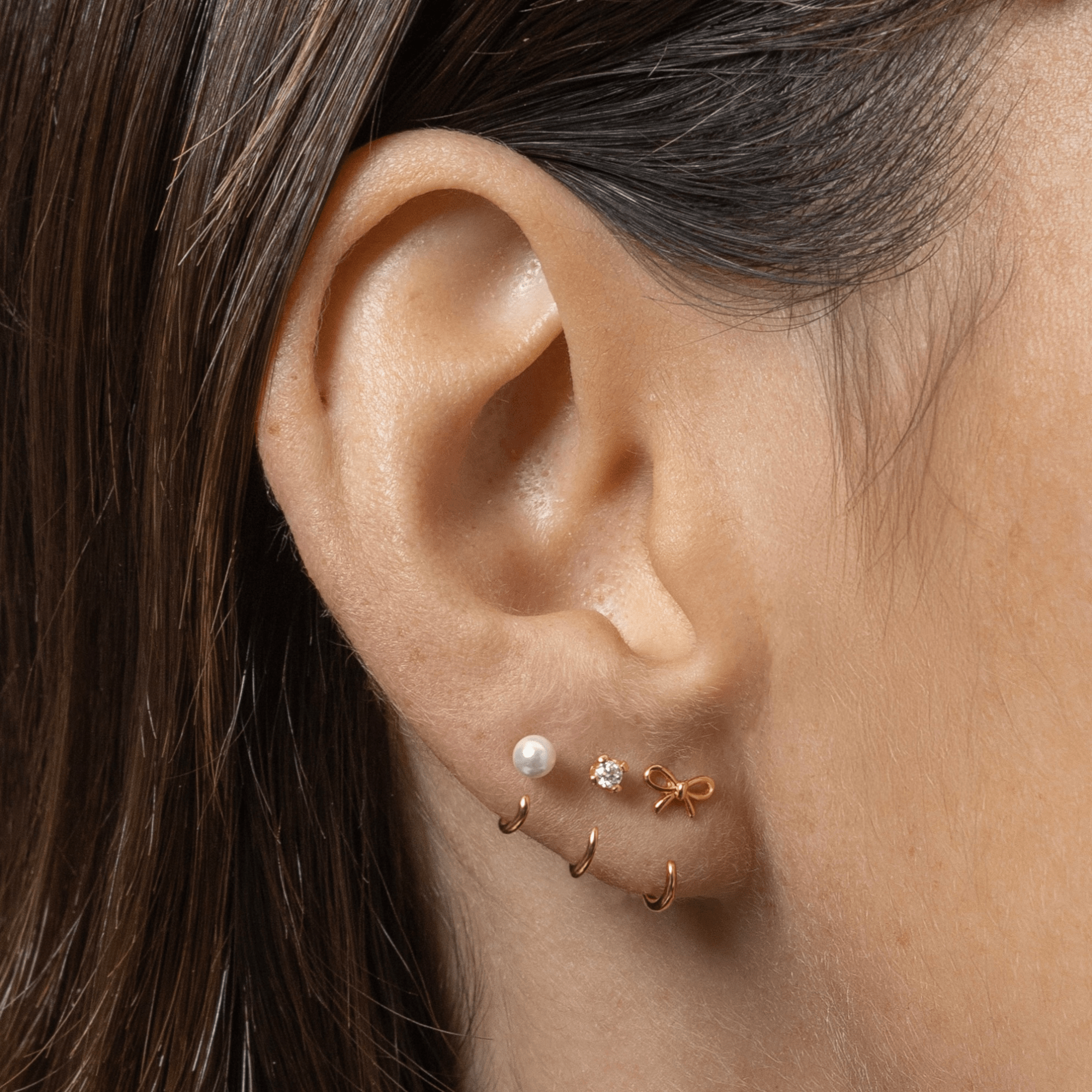 Stay Close Bow Hoops Set - ARDANT