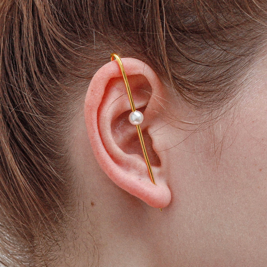 Bravery Pearl Ear Pin